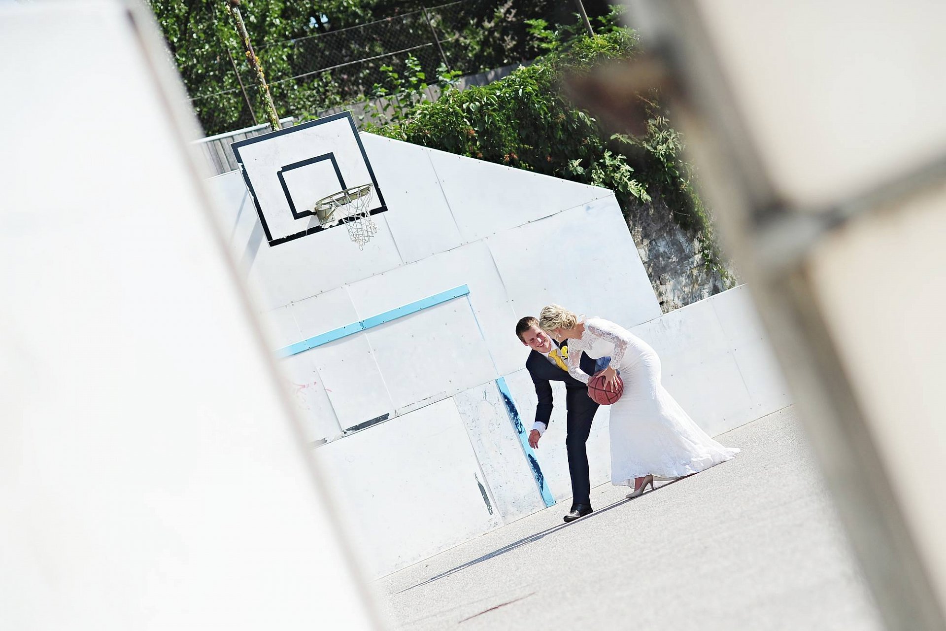Mr. & Mrs. Raisovi aka Hořická basketbalová svatba ... :)